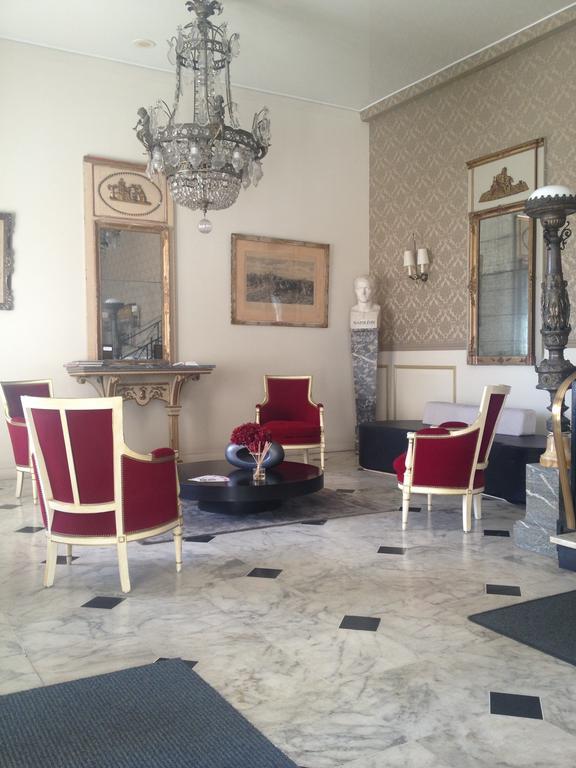 Imperial 3*